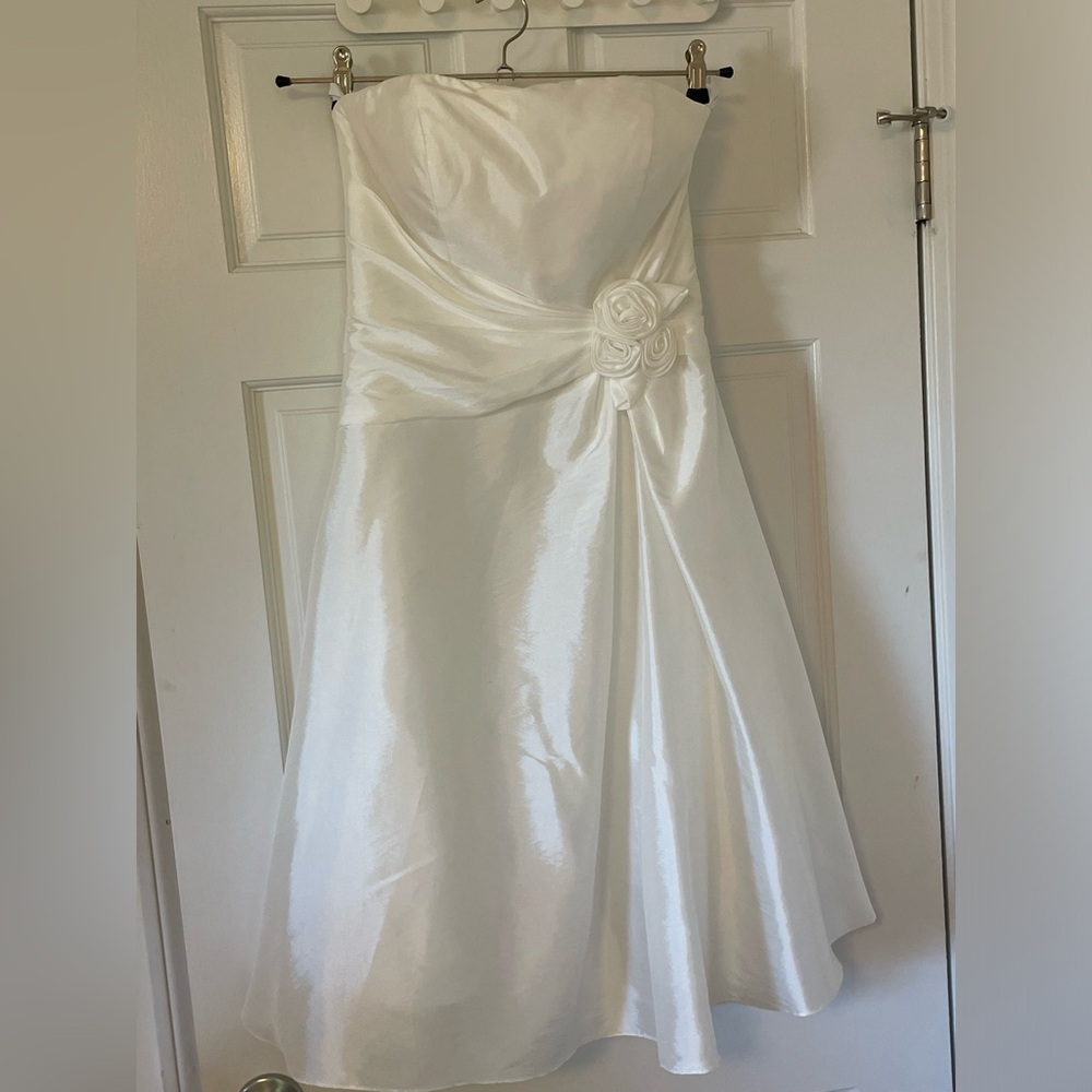 MAGIC BRIDE strapless mid-length white (wedding) dress